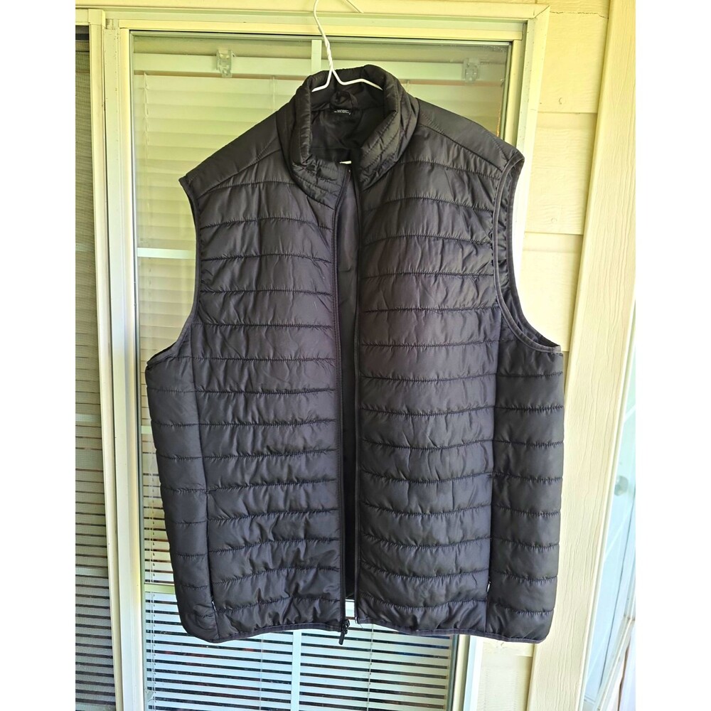 Men's Black Puffer Vest Quilted Accent Full Zip Stand-Up Collar 2XL